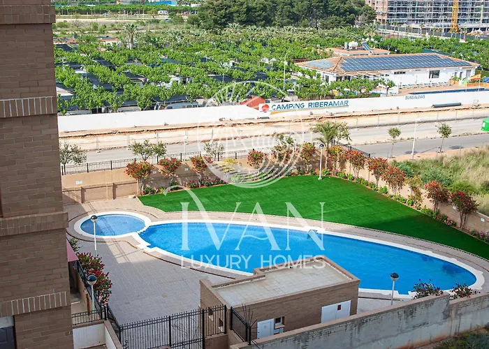 Ivan Luxury Homes Eden * El Borseral
